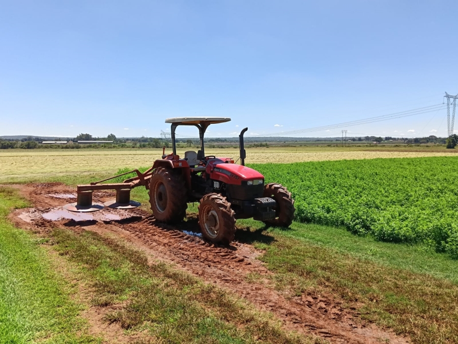 8 Bedroom Property for Sale in Brits Rural North West